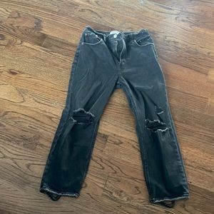 Worn once Abercrombie ankle straight ultra high rise distressed jeans